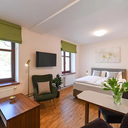 Apartment Na Seniku