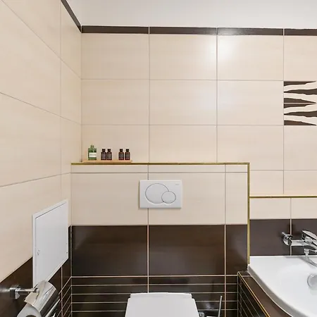 Na Seniku Apartment *