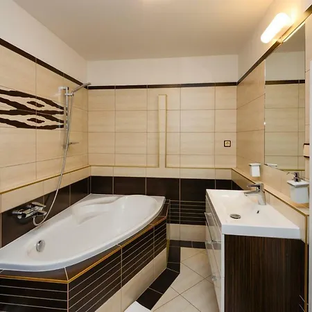 Apartment Na Seniku